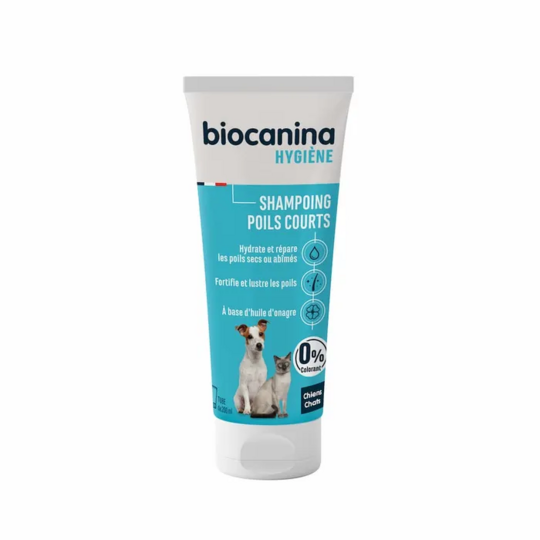 Biocanina Shampoing Poils Courts Chien et Chat 200 ml – Nettoie, fortifie et fait briller le pelage