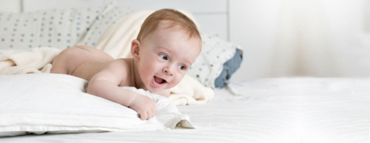 Liniment bébé : quel soin effectuer pour le change ?  