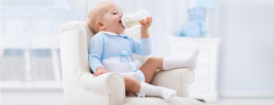 Quel lait infantile pour les bébés gourmands ? 